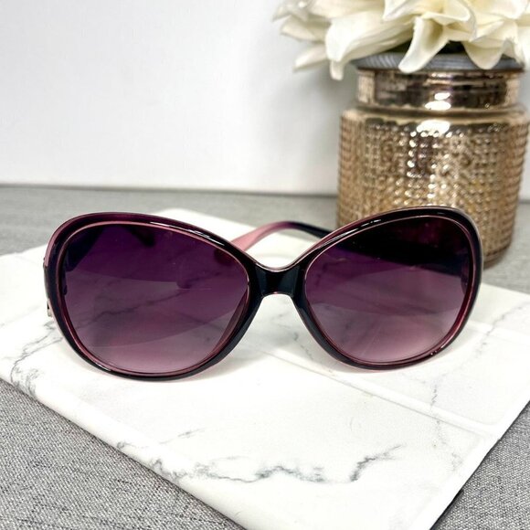 Purple Oversized Sunglasses Silver Butterfly Detail on Sides New in Case - Picture 5 of 8